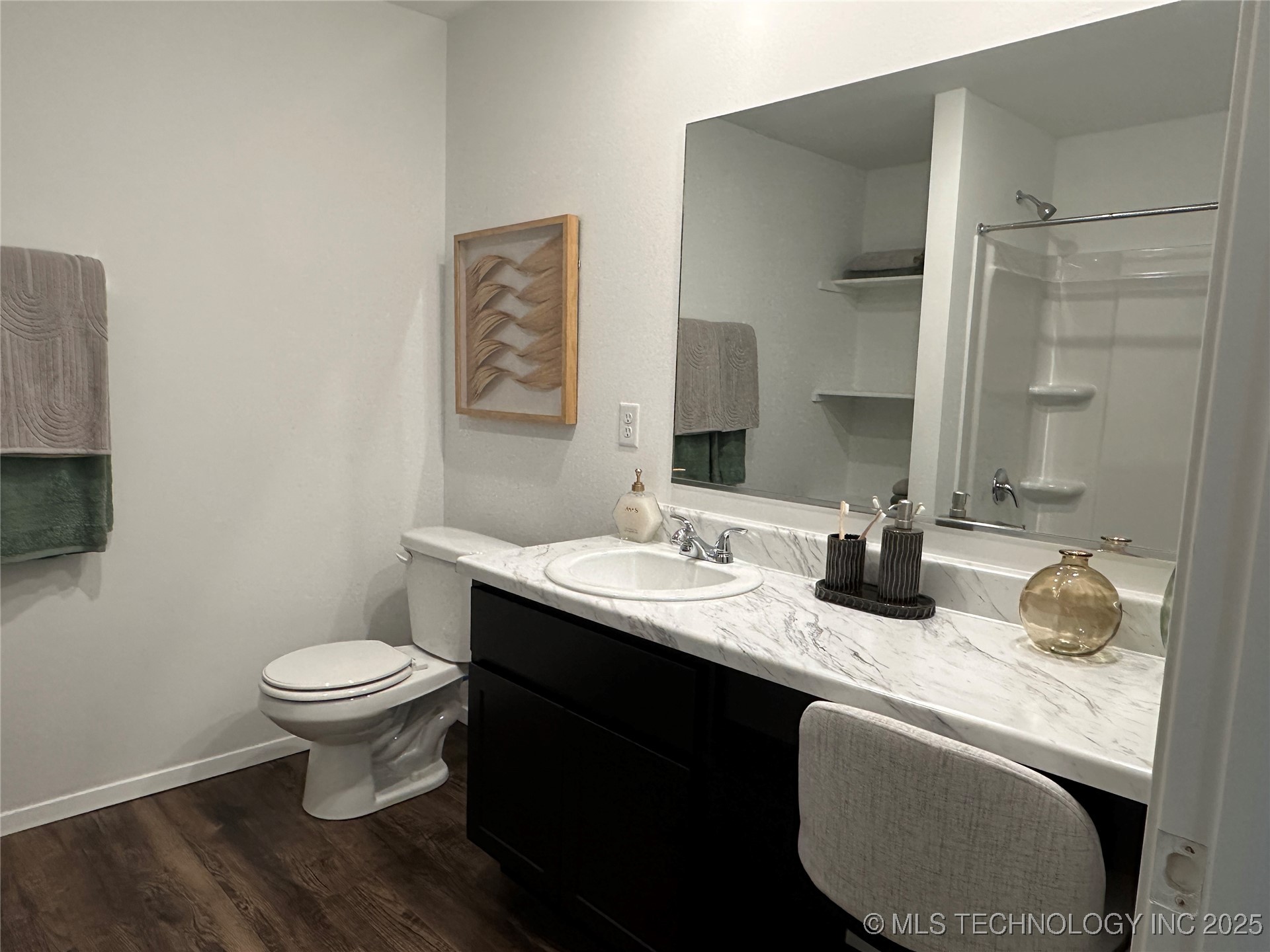 20711 Mckellop Drive Property Photo 14