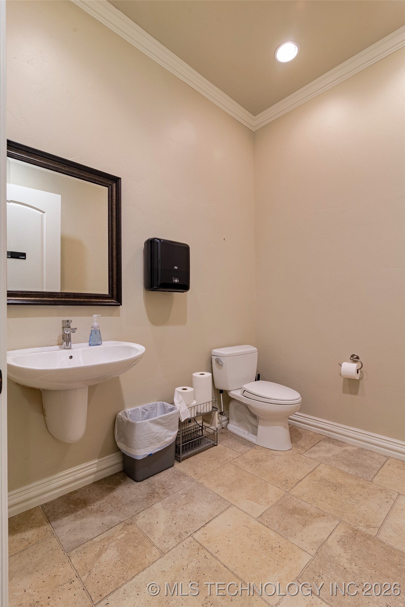 6304 E 102nd Street Property Photo 17