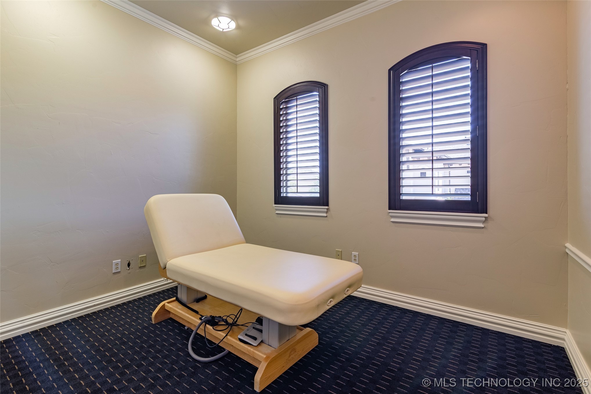 6304 E 102nd Street Property Photo 19