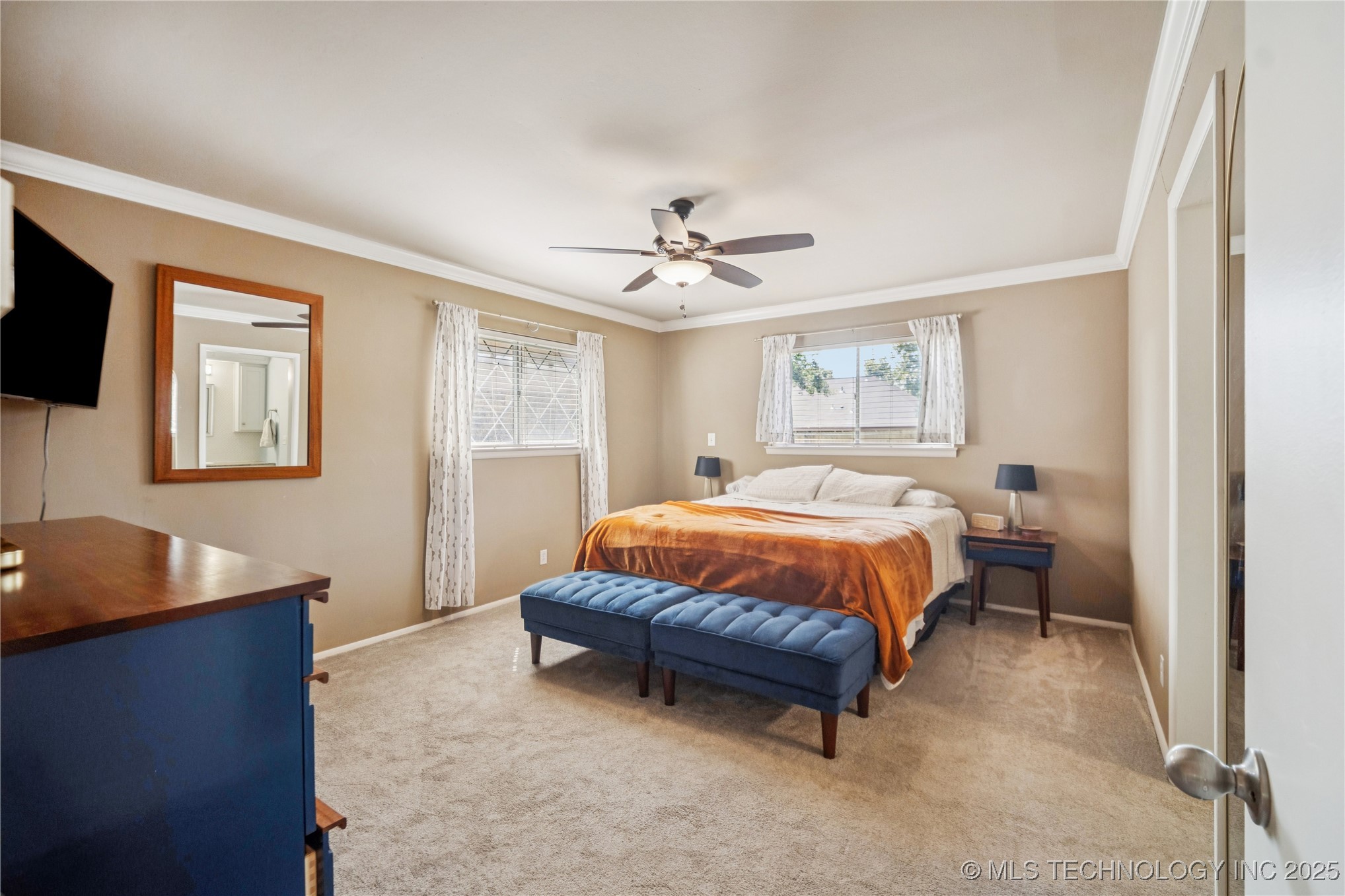 6016 S Irvington Avenue Property Photo 20