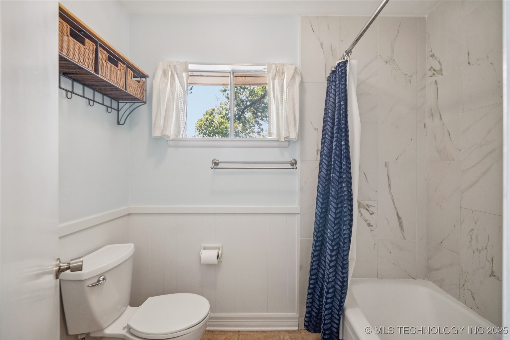 6016 S Irvington Avenue Property Photo 23