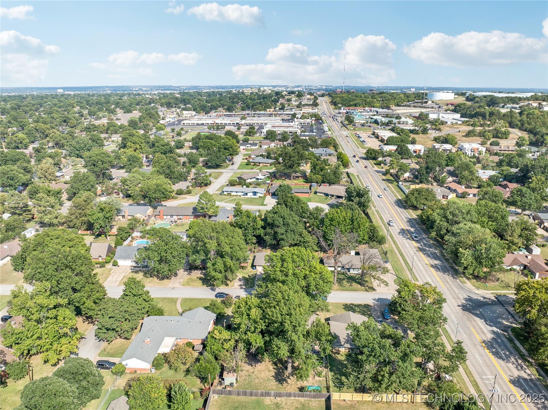 6016 S Irvington Avenue Property Photo 35