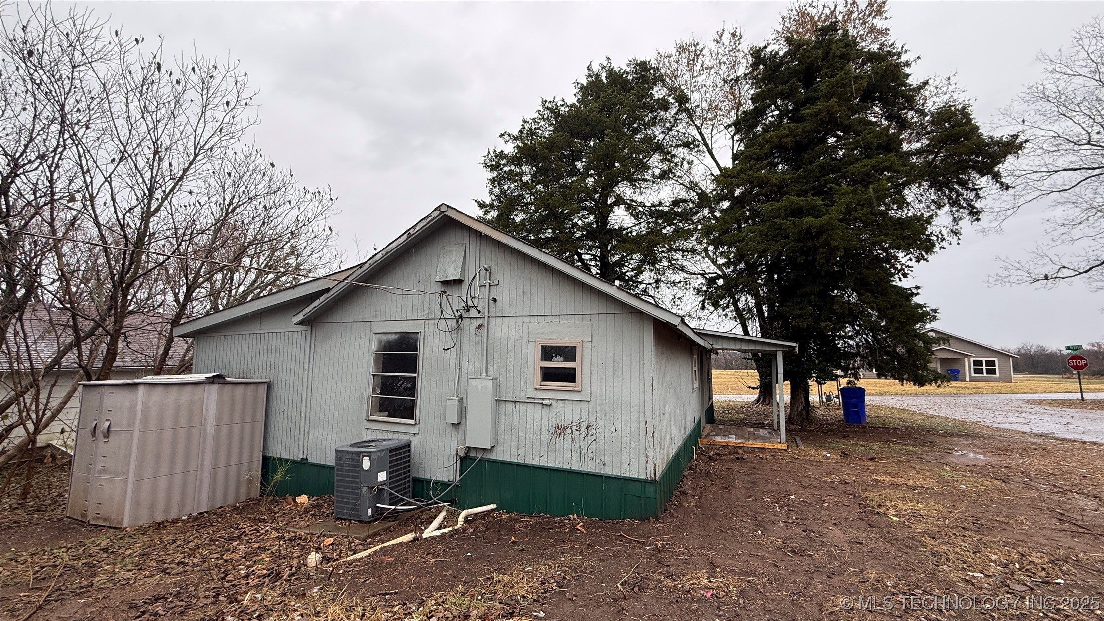 520 E 5th Street Property Photo 2