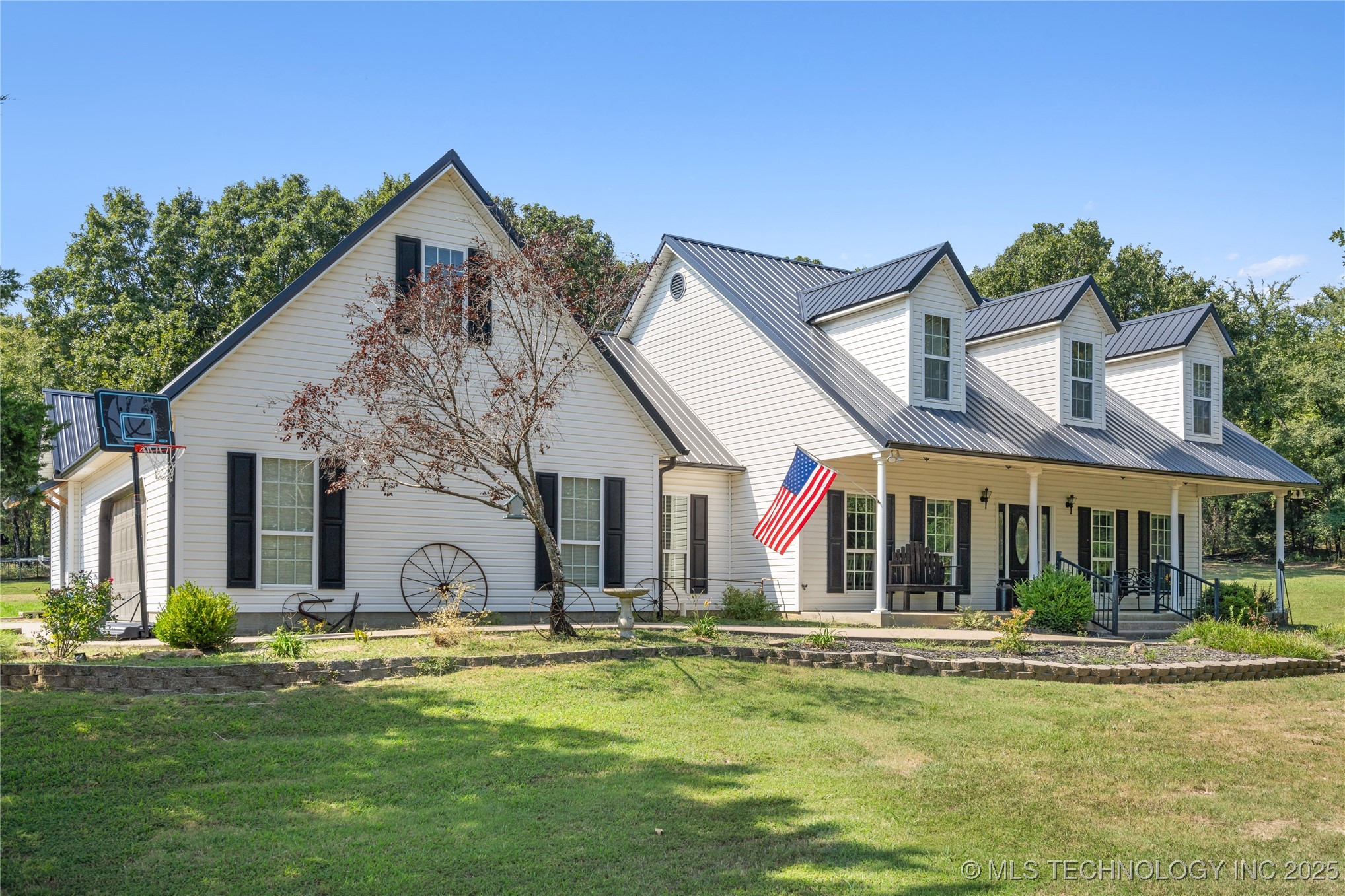 111736 S 4240 Road Property Photo 3