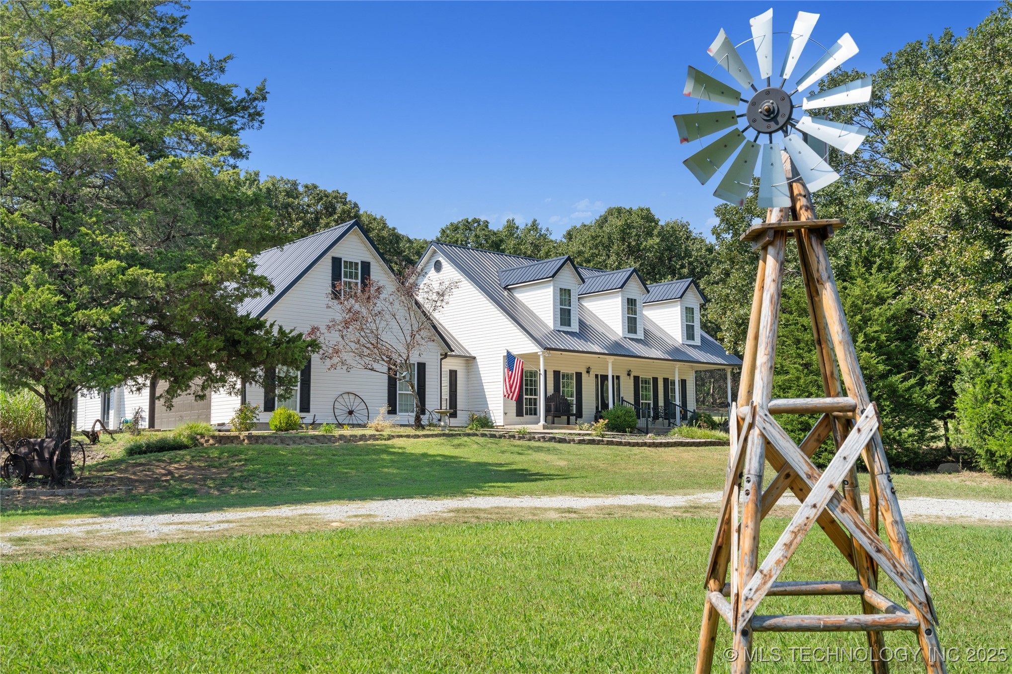111736 S 4240 Road Property Photo 9