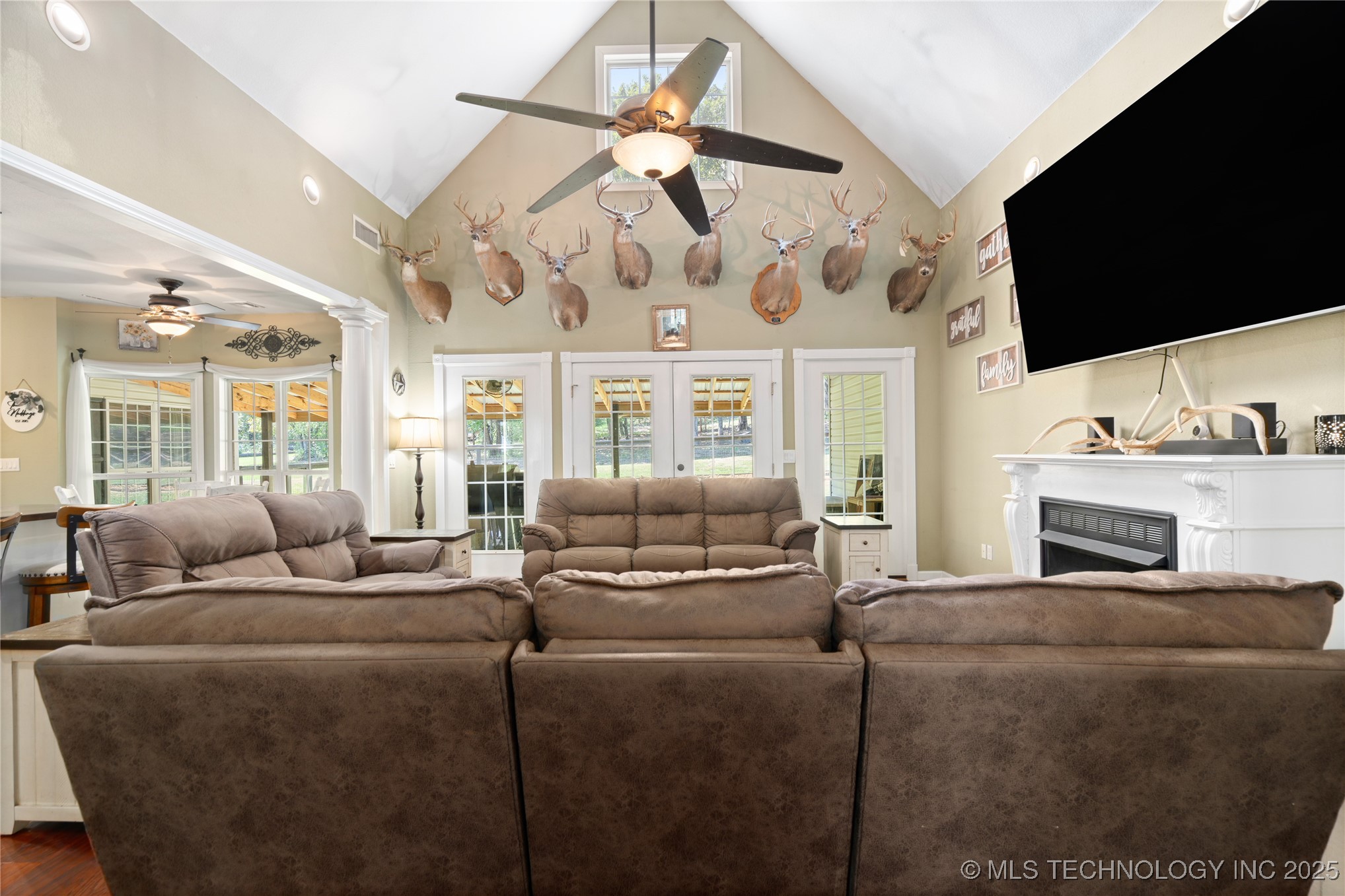 111736 S 4240 Road Property Photo 18