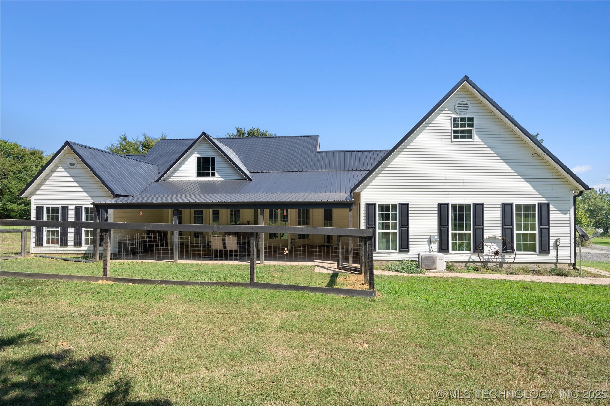 111736 S 4240 Road Property Photo 57