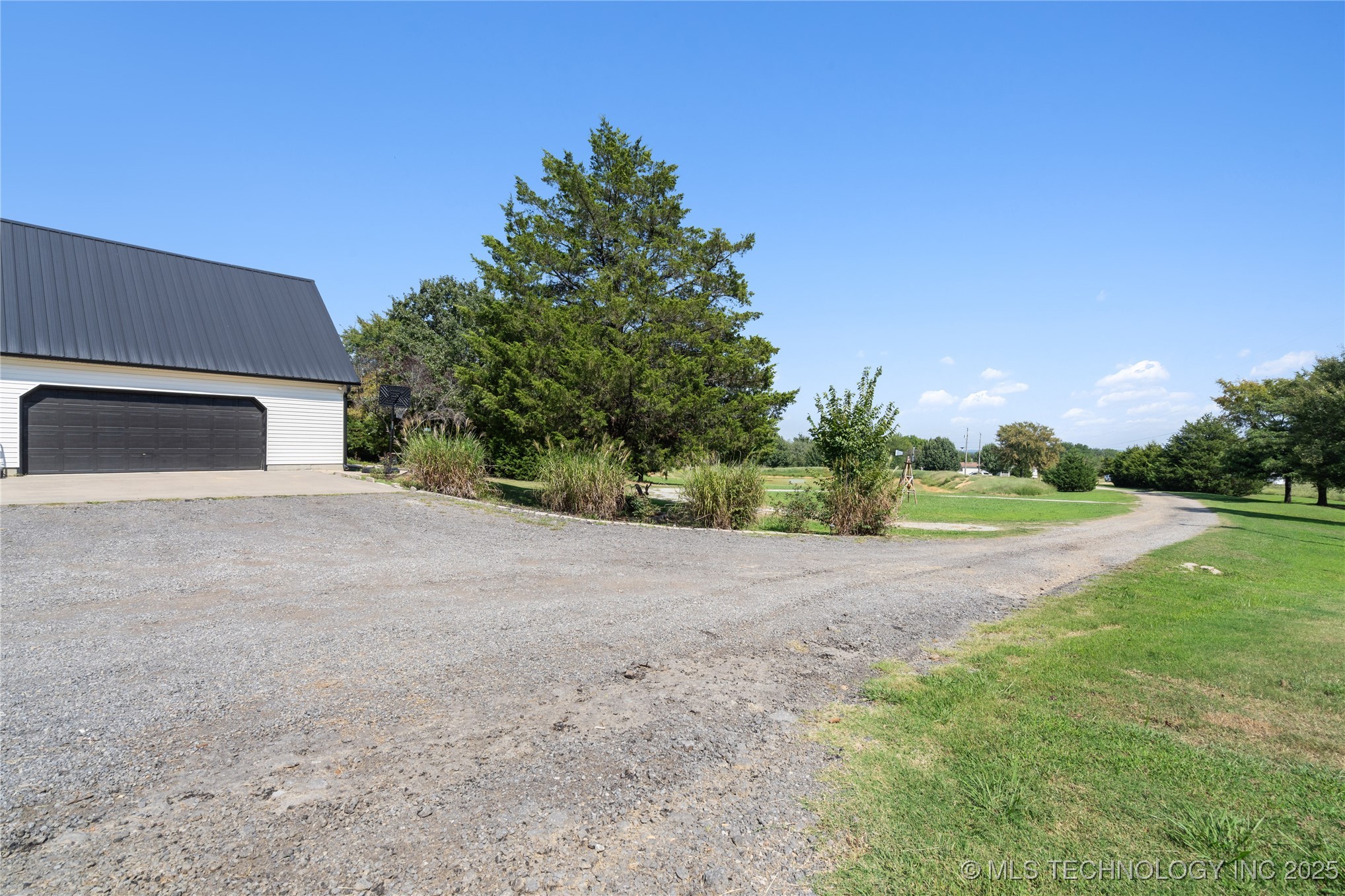 111736 S 4240 Road Property Photo 59