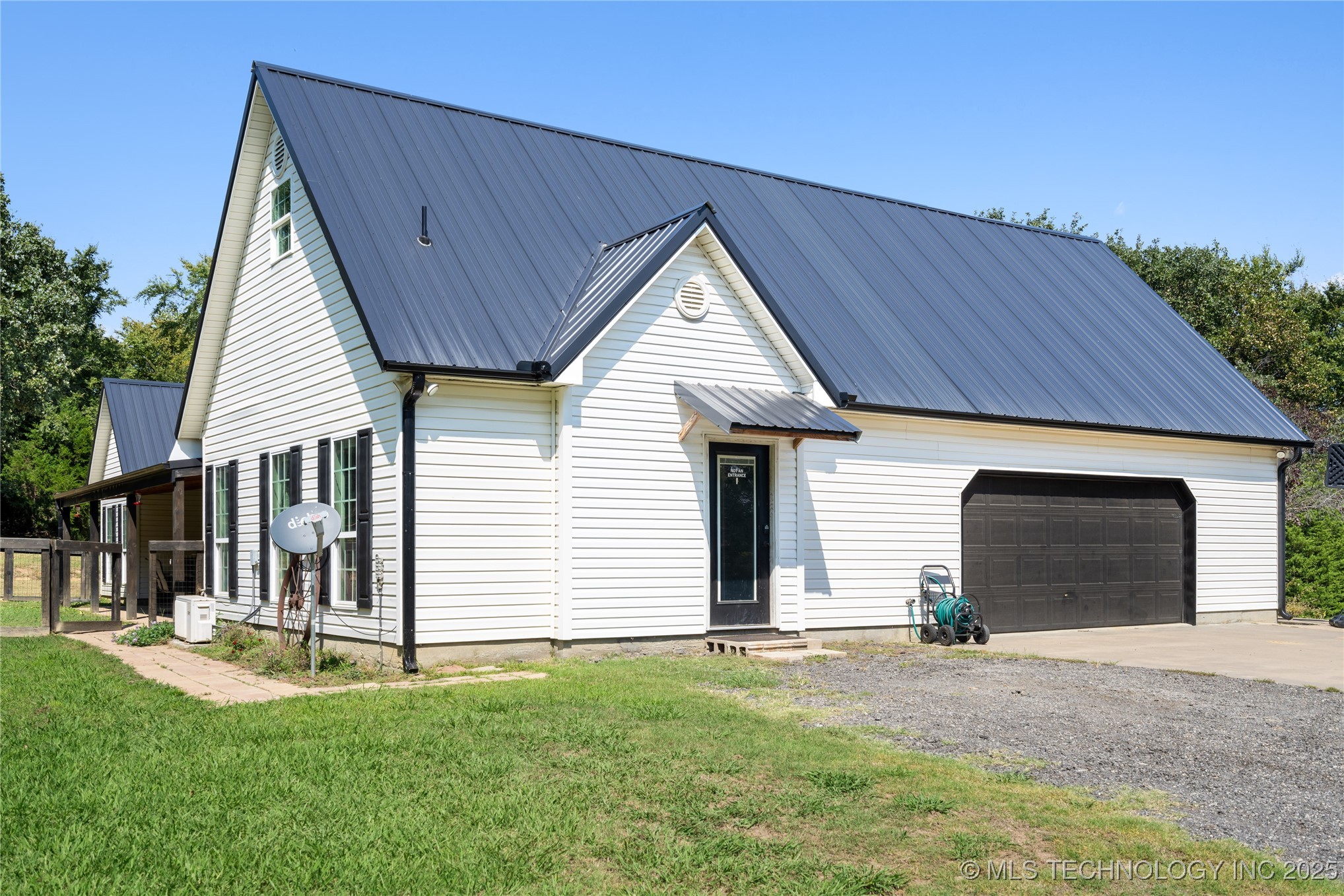 111736 S 4240 Road Property Photo 63