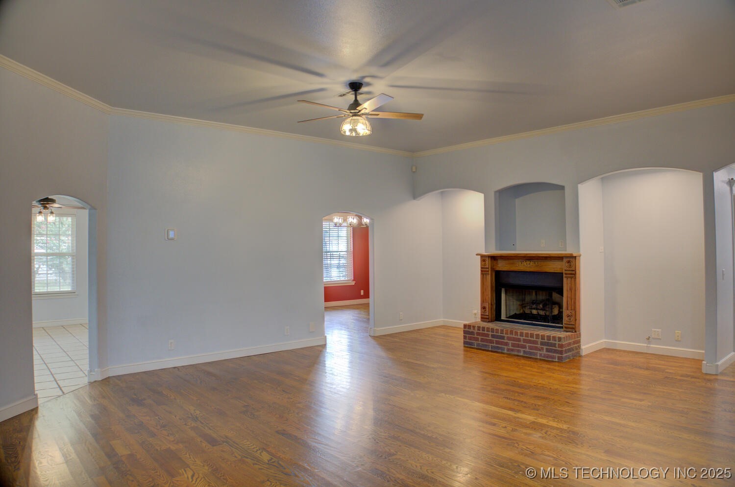 14025 S 261st East Avenue Property Photo 3