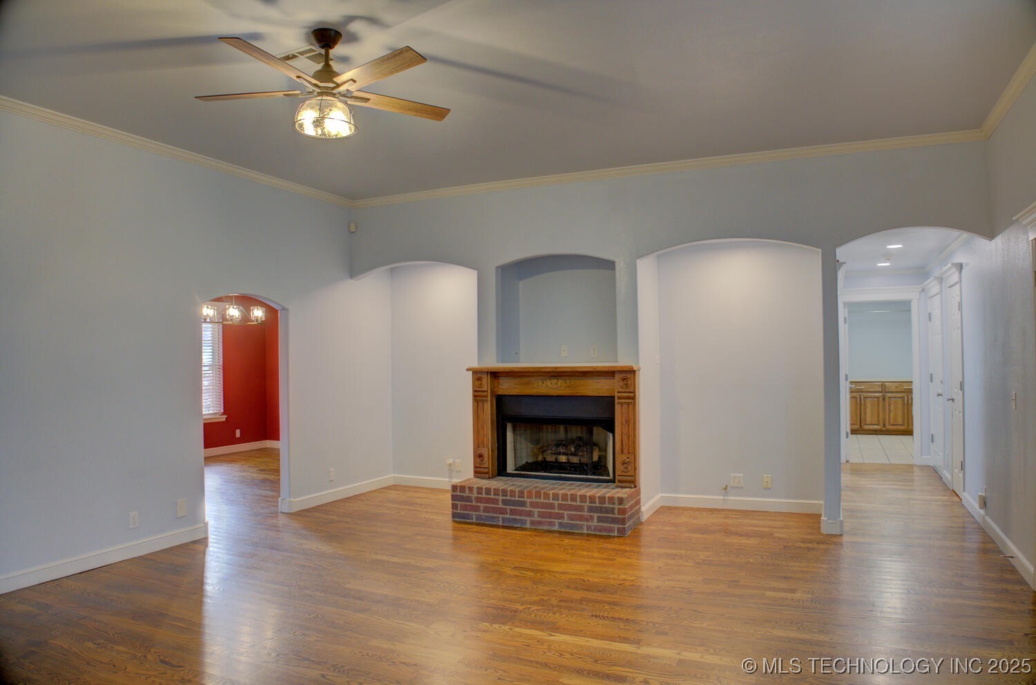 14025 S 261st East Avenue Property Photo 4