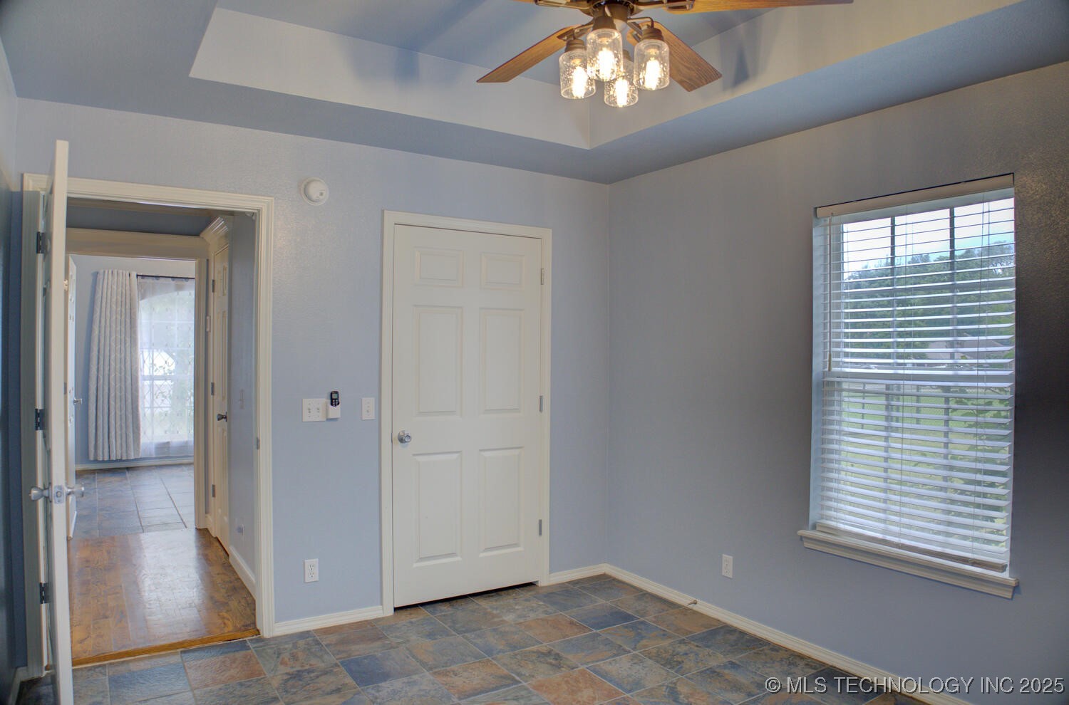 14025 S 261st East Avenue Property Photo 44