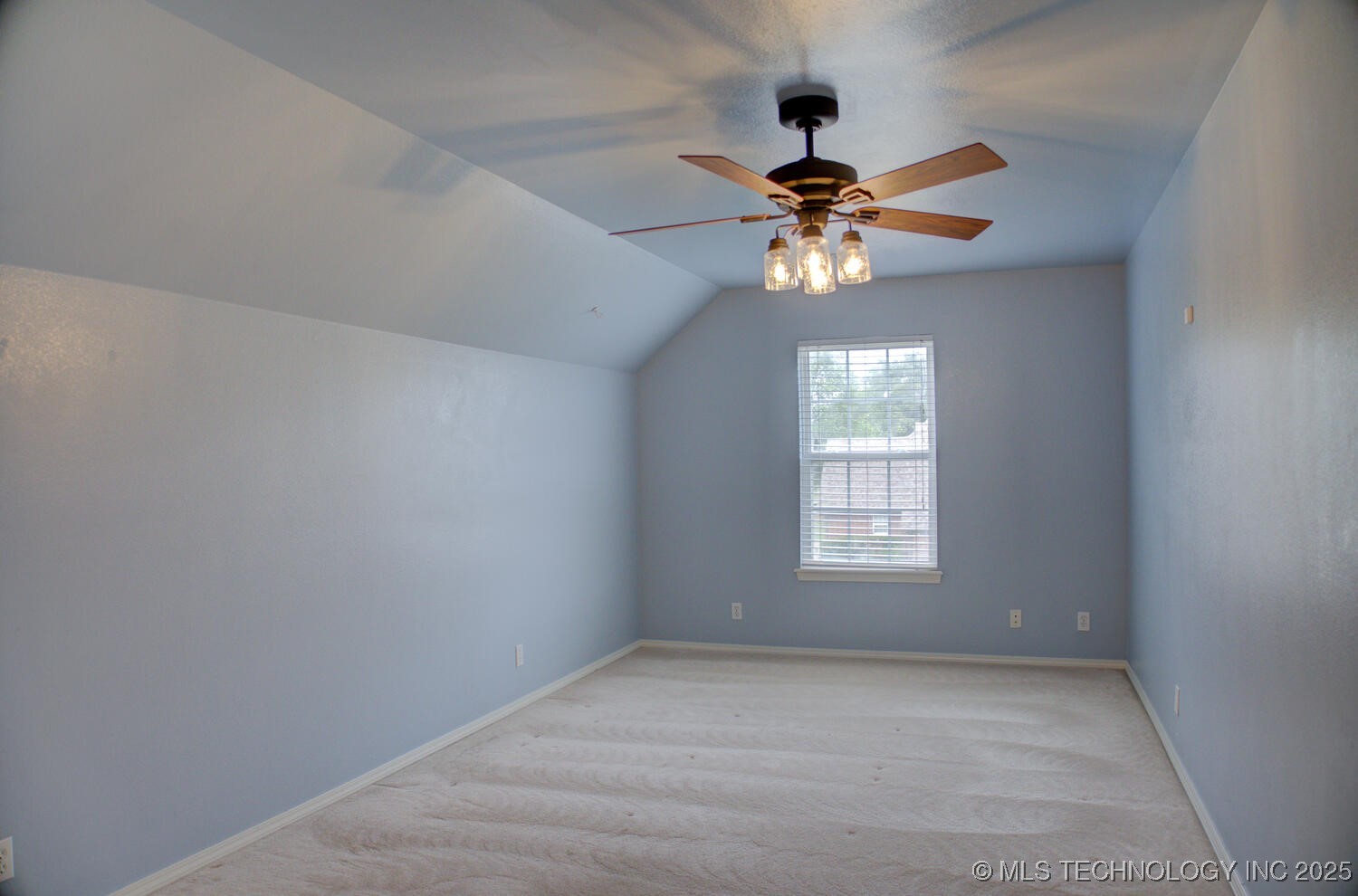 14025 S 261st East Avenue Property Photo 50