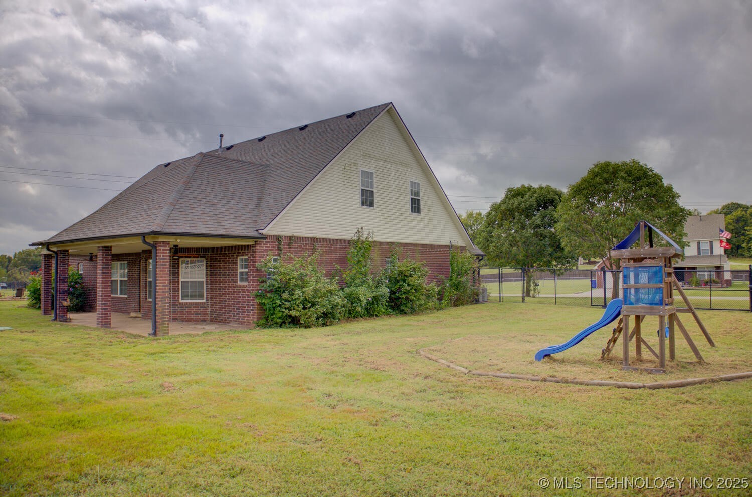 14025 S 261st East Avenue Property Photo 60