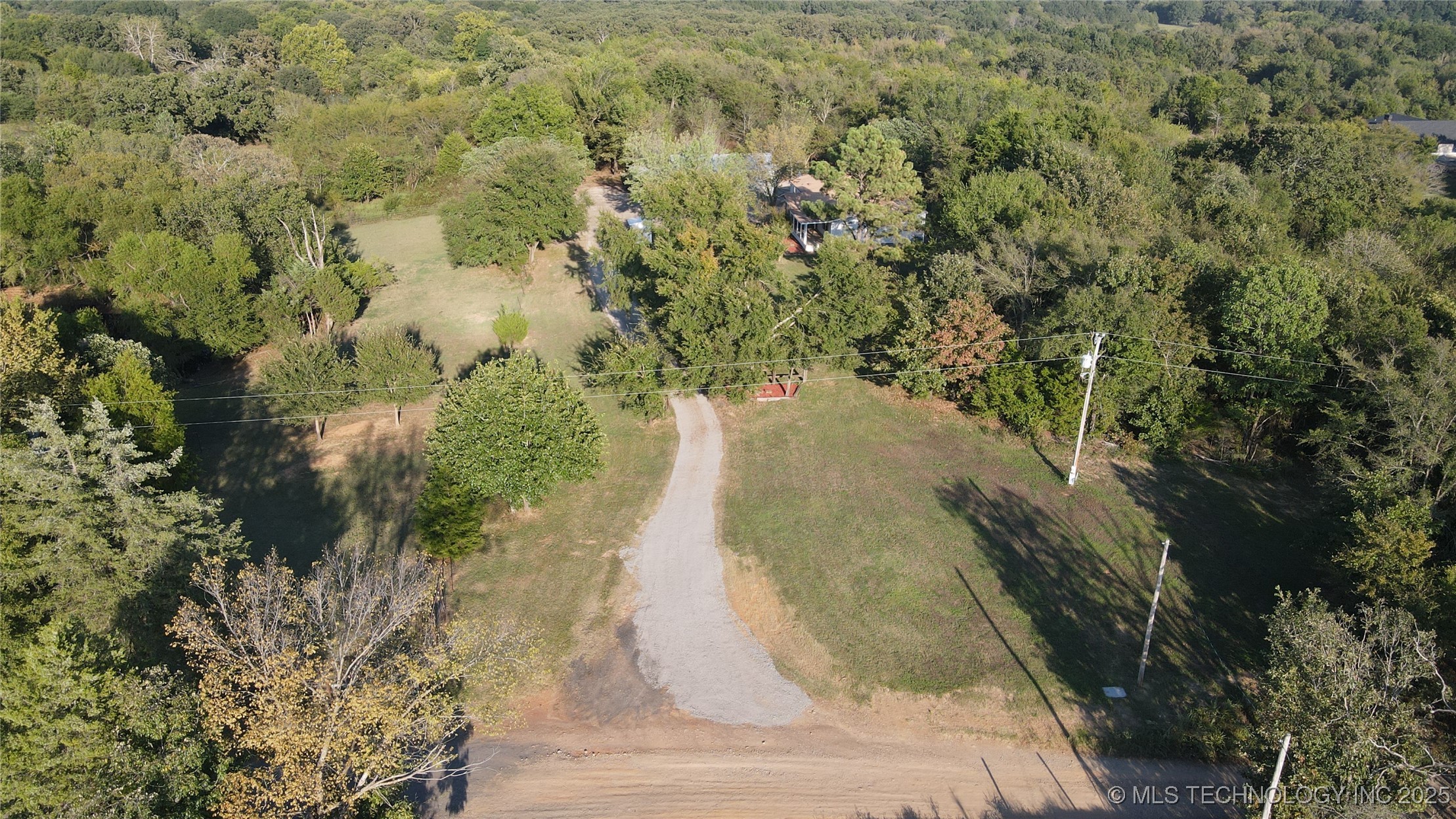 23760 210th Avenue Property Photo 6