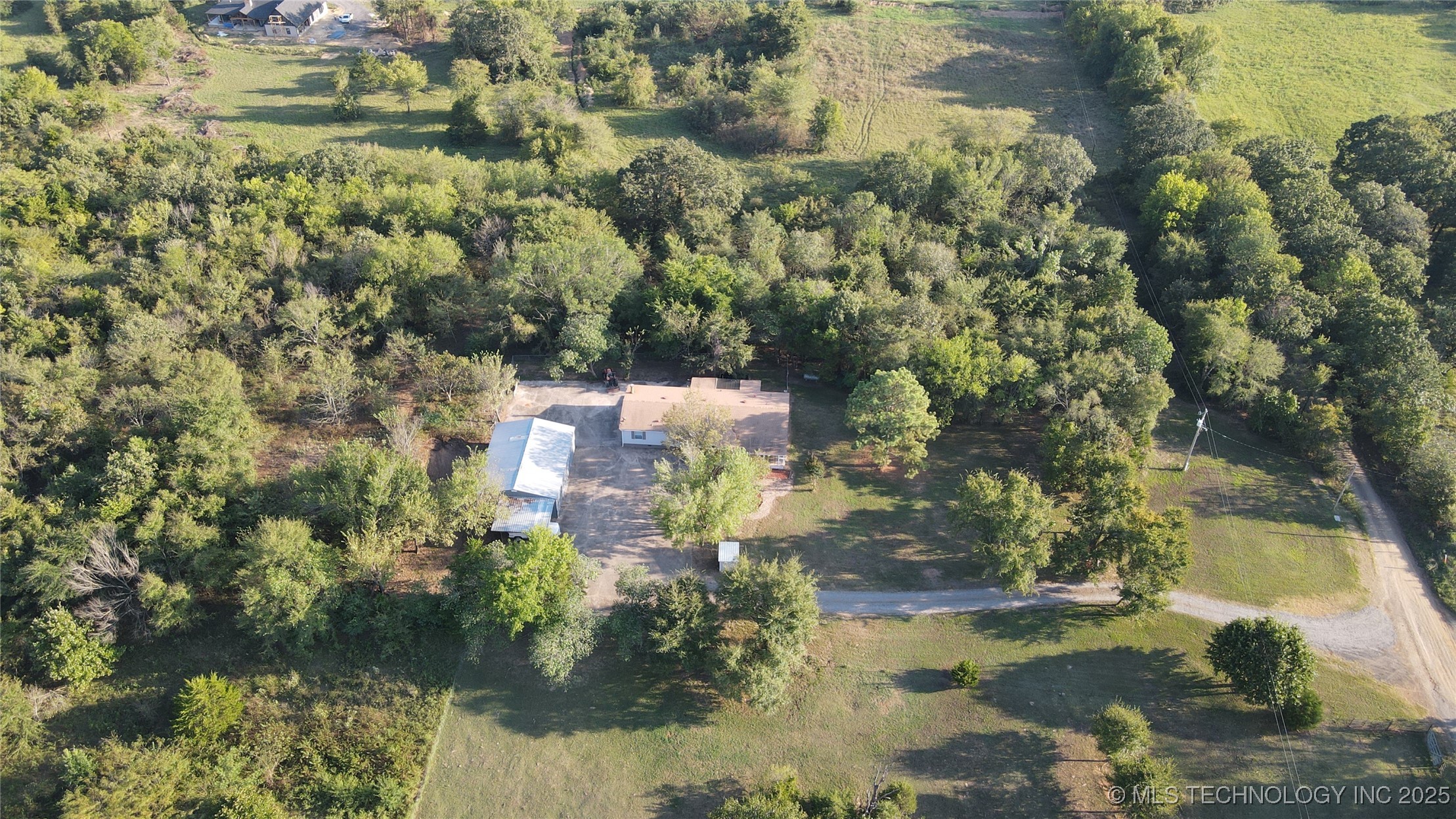 23760 210th Avenue Property Photo 8