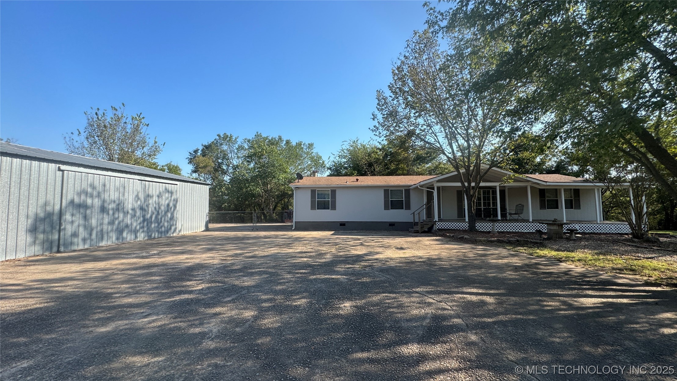 23760 210th Avenue Property Photo 10