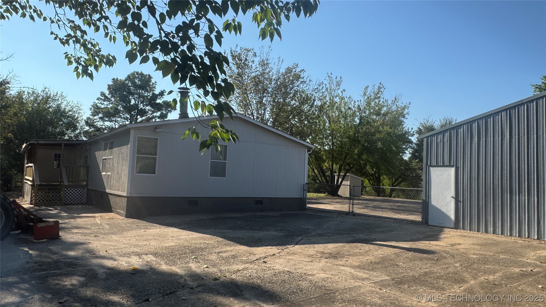 23760 210th Avenue Property Photo 11