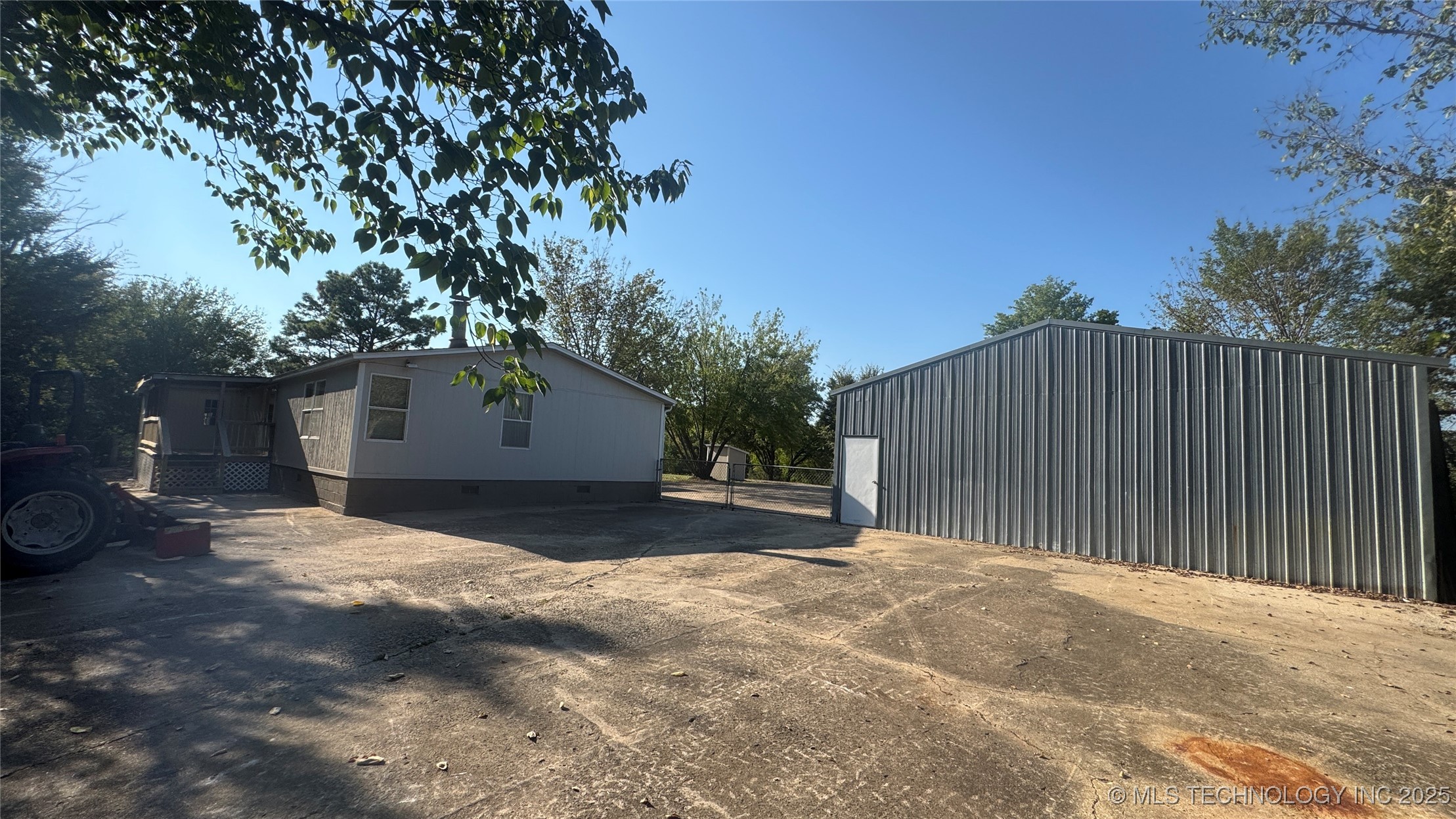 23760 210th Avenue Property Photo 12