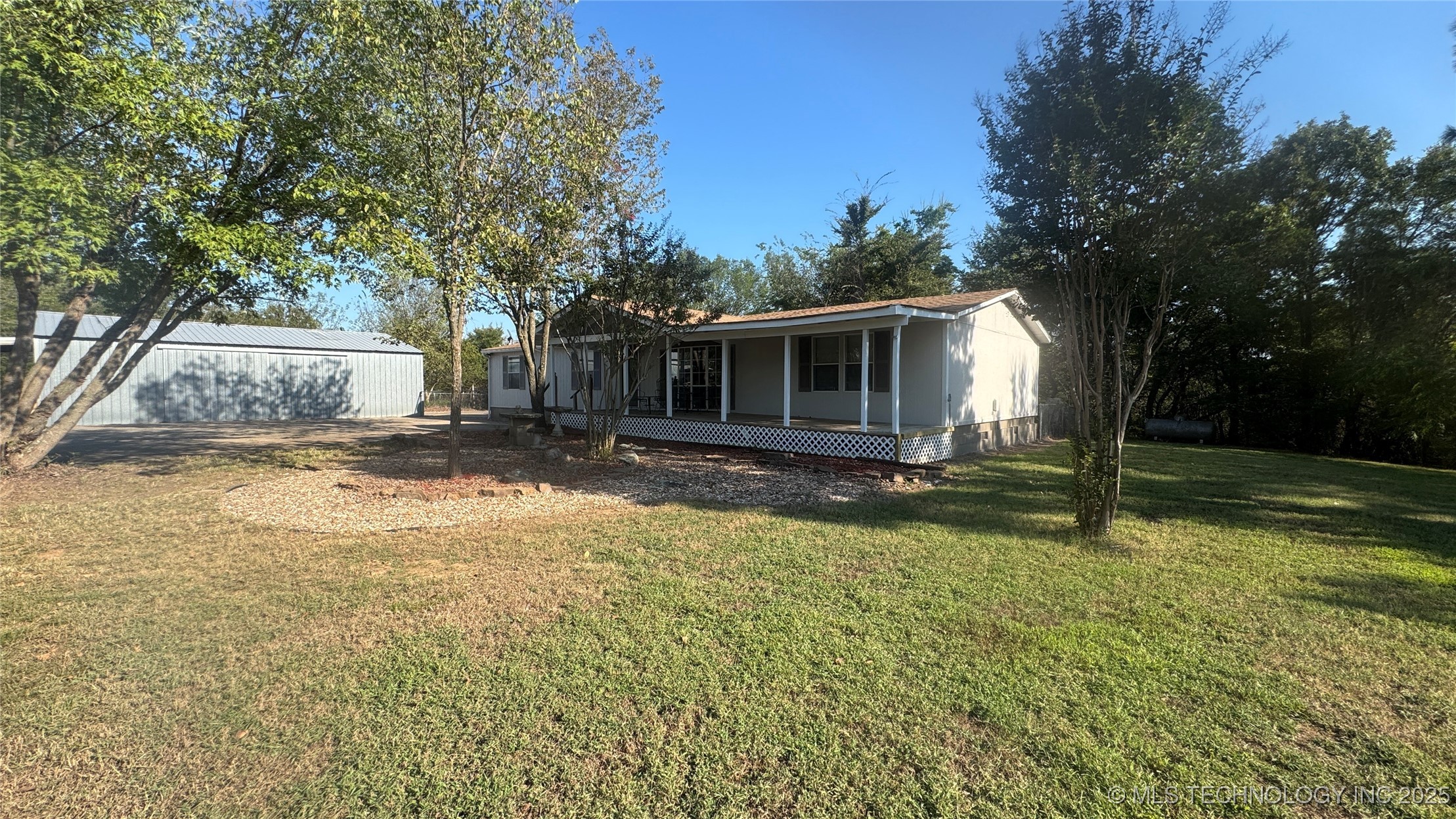 23760 210th Avenue Property Photo 15