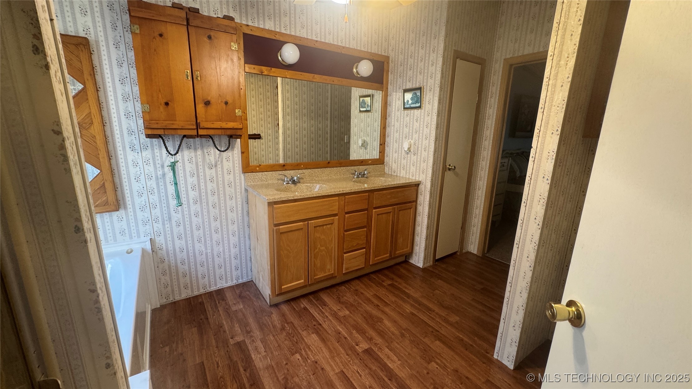 23760 210th Avenue Property Photo 36