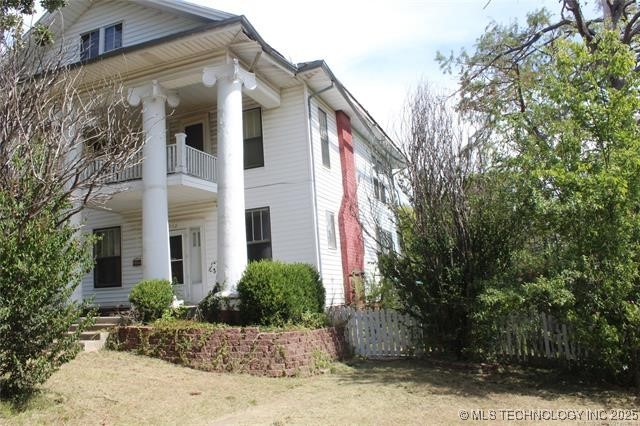 512 N 4th Street Property Photo 2