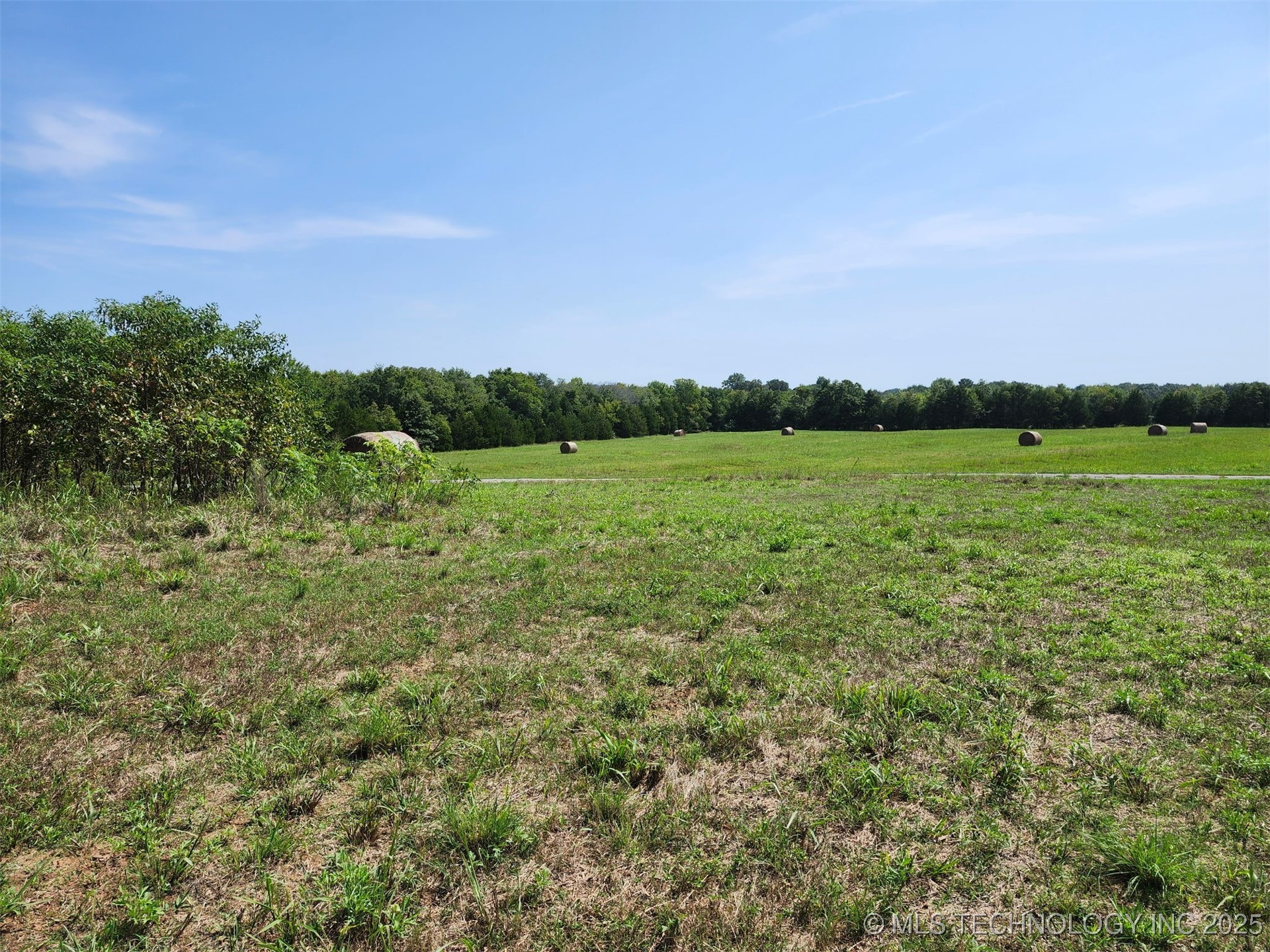 28945 S Highway 2 Street Property Photo 10