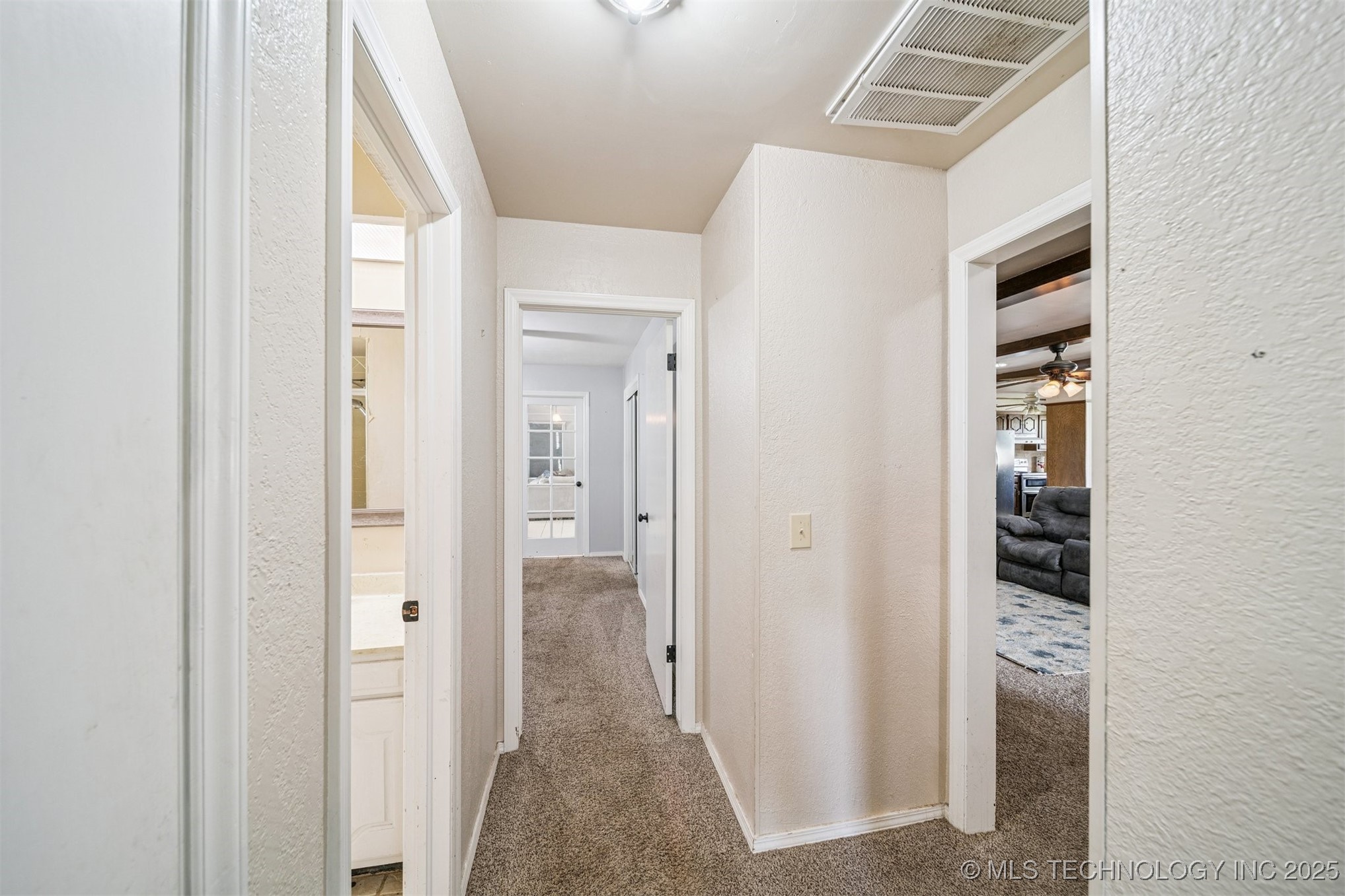 15353 S 193rd East Avenue Property Photo 12