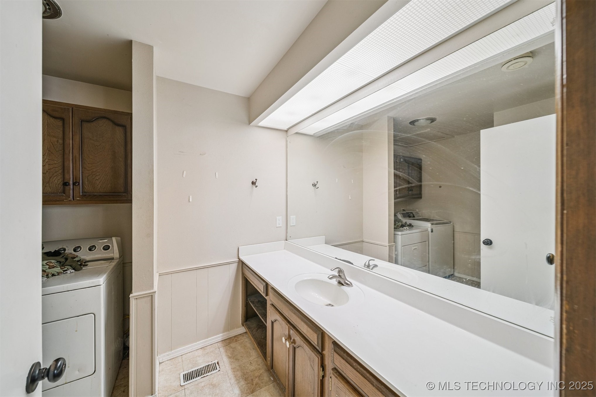 15353 S 193rd East Avenue Property Photo 19