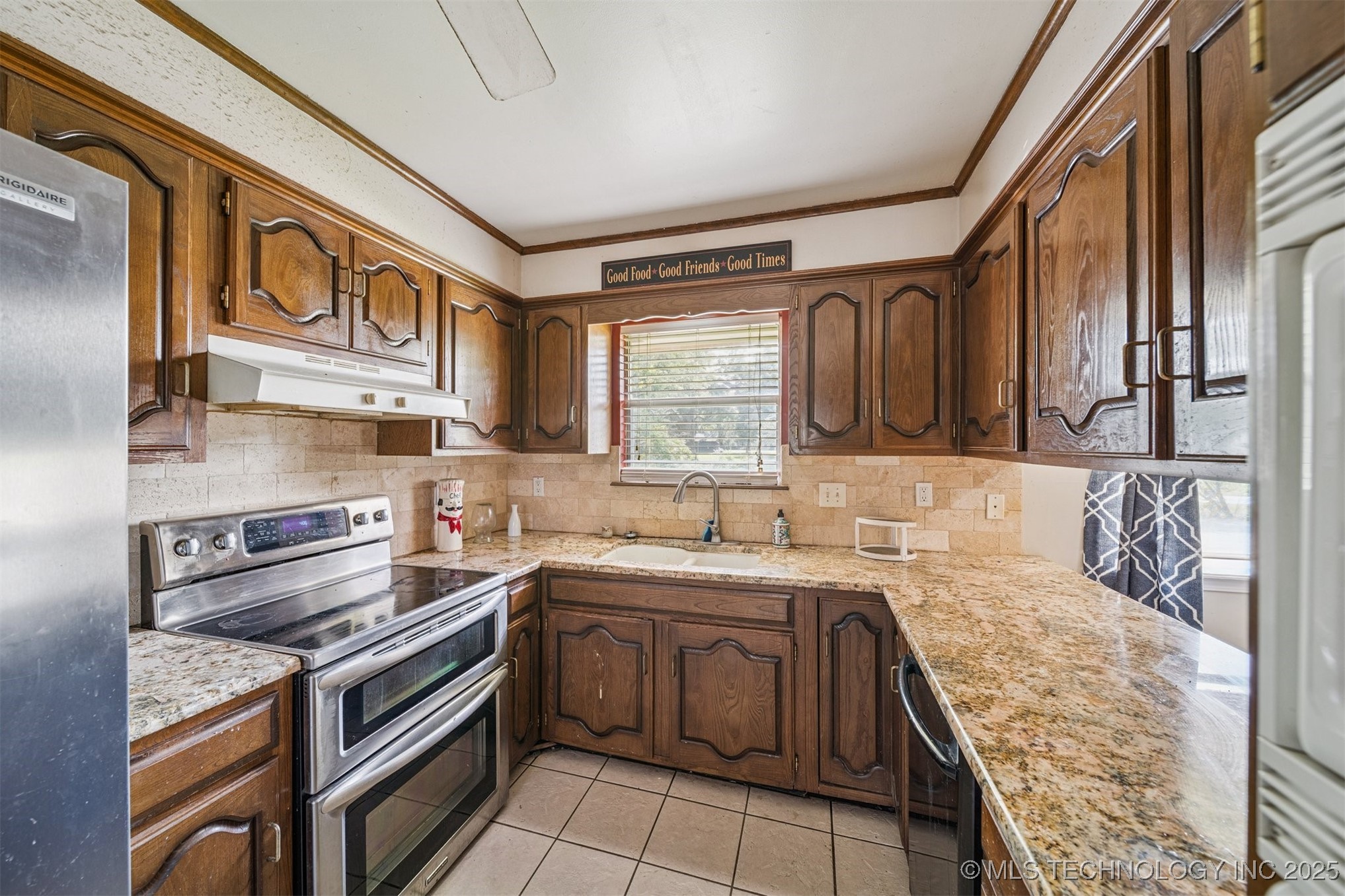 15353 S 193rd East Avenue Property Photo 24