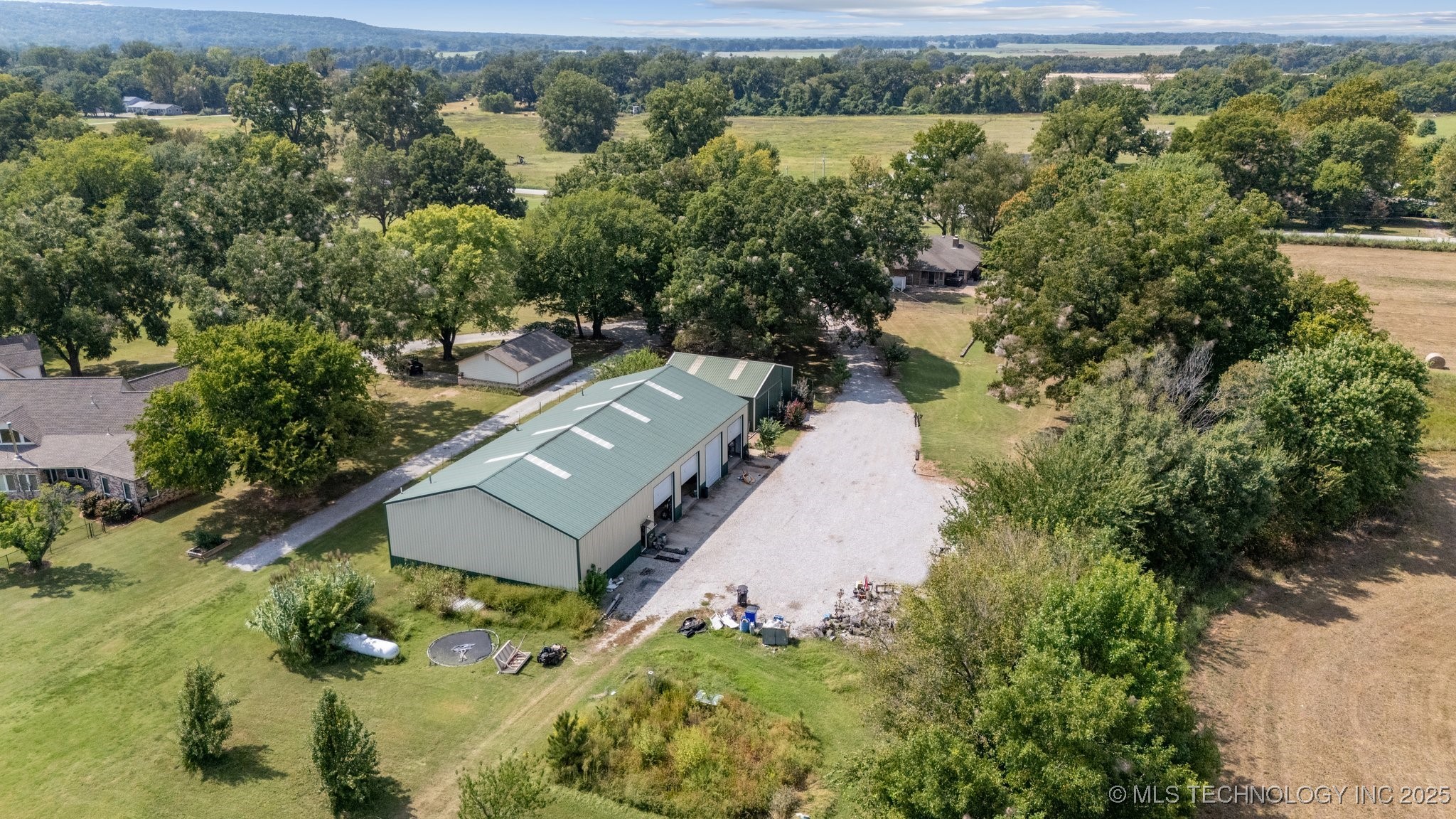 15353 S 193rd East Avenue Property Photo 39