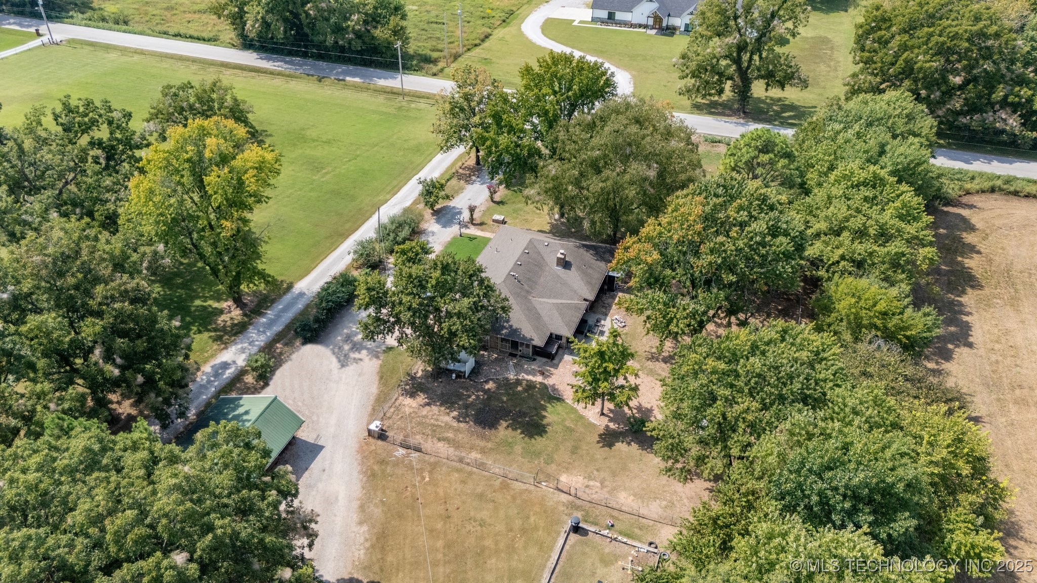 15353 S 193rd East Avenue Property Photo 44