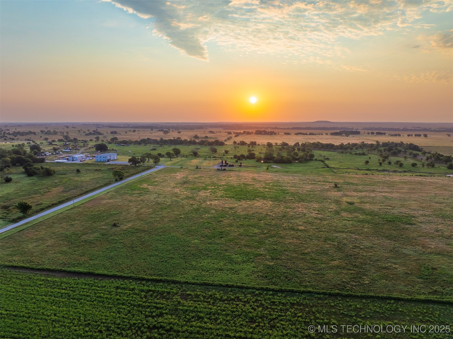 2 N 3990 Road Property Photo 4