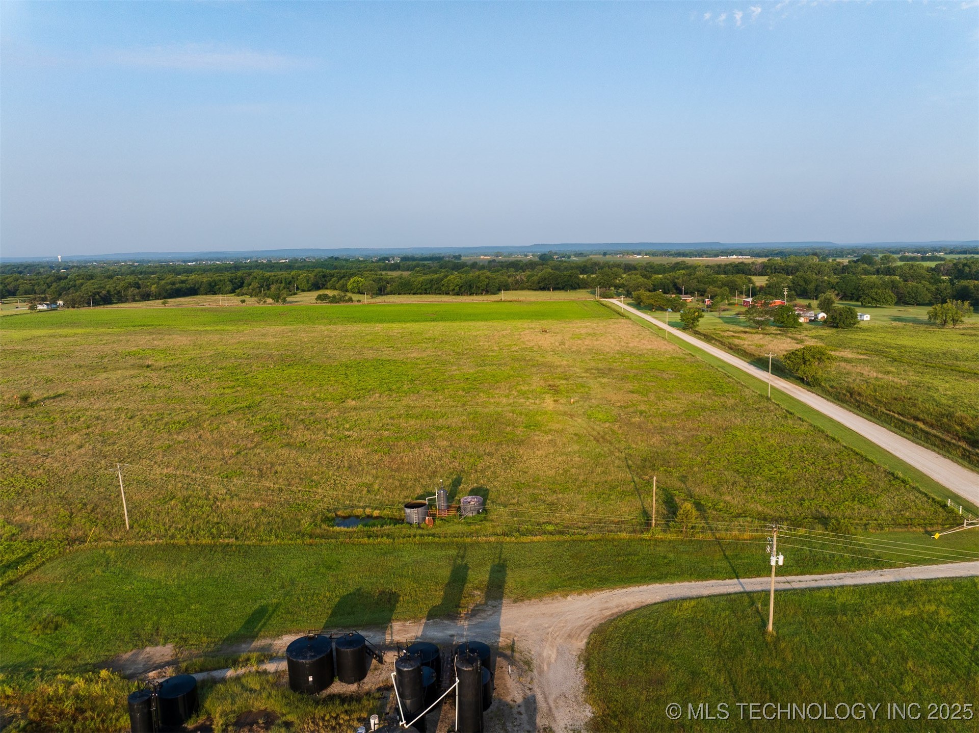 2 N 3990 Road Property Photo 13