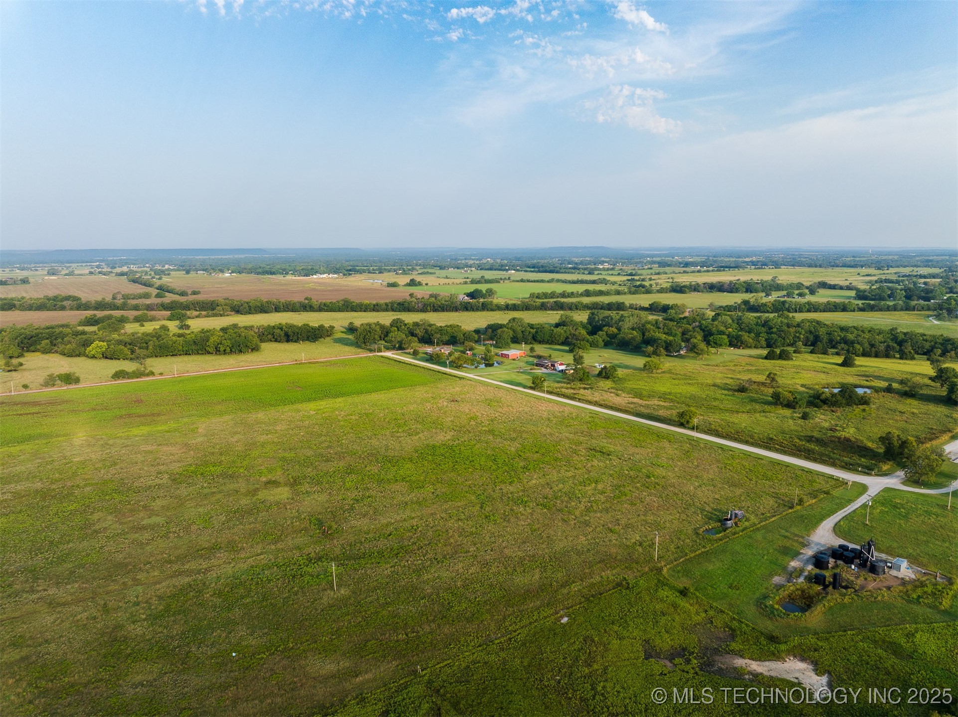 2 N 3990 Road Property Photo 19