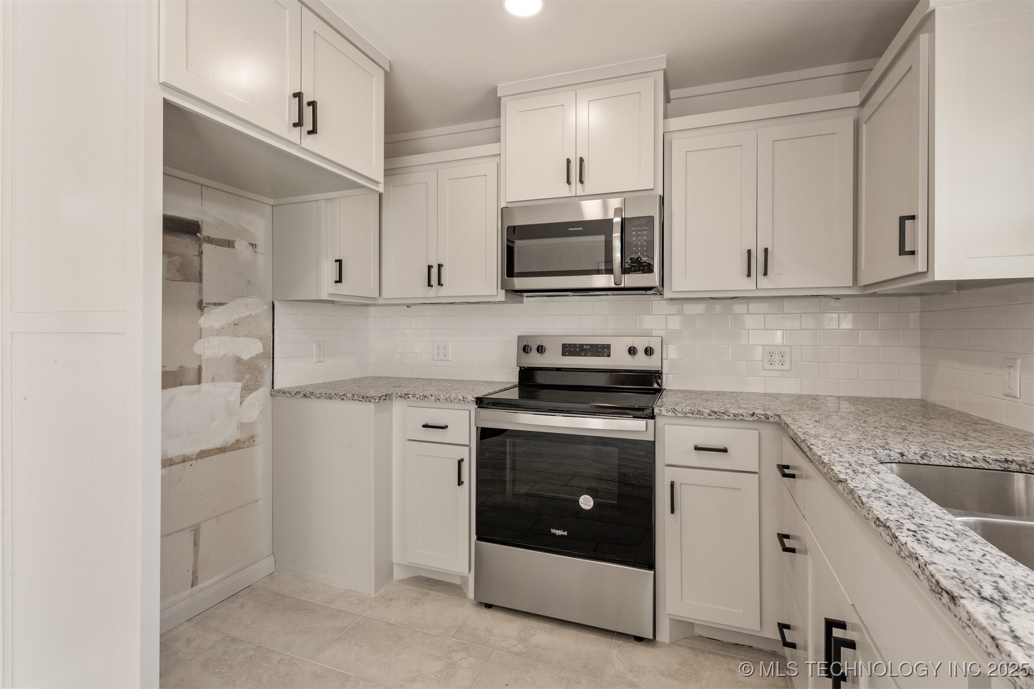 394 E 147th Street S Property Photo 12