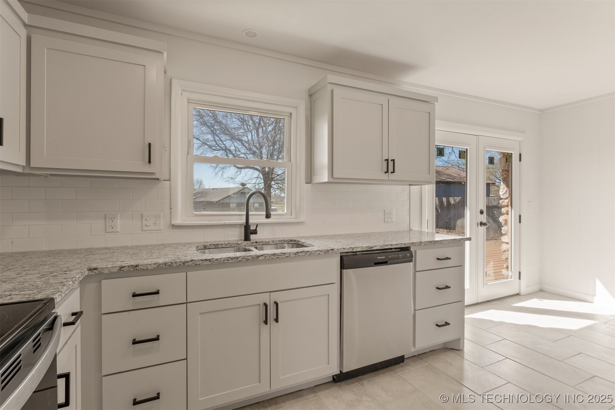 394 E 147th Street S Property Photo 14