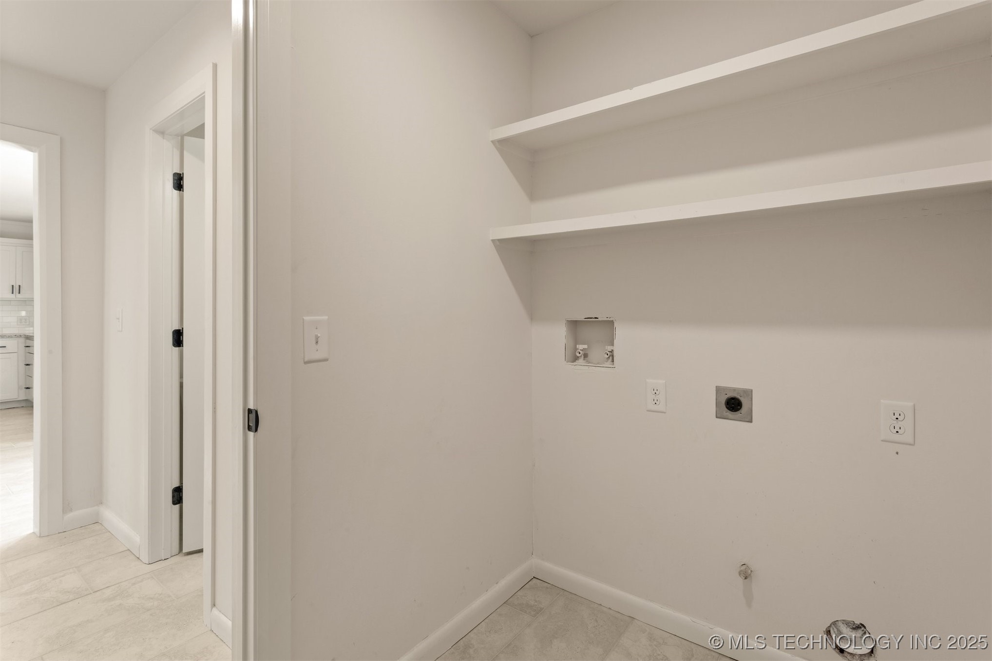 394 E 147th Street S Property Photo 17