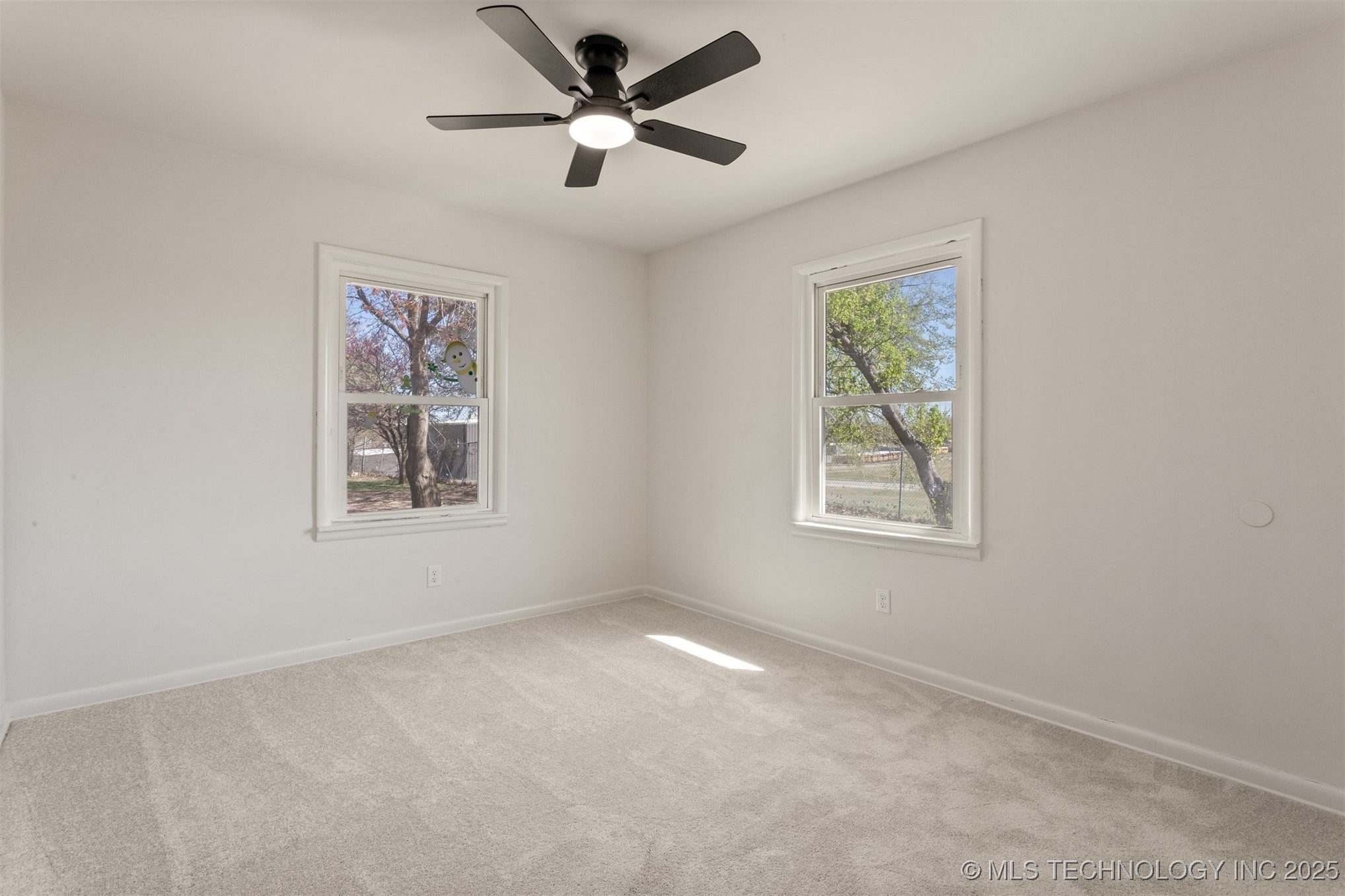 394 E 147th Street S Property Photo 27