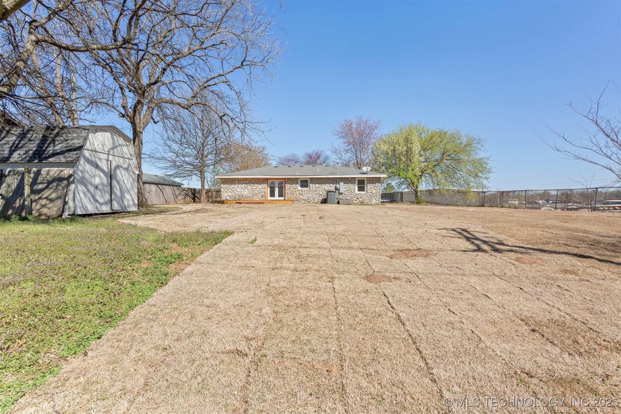 394 E 147th Street S Property Photo 36