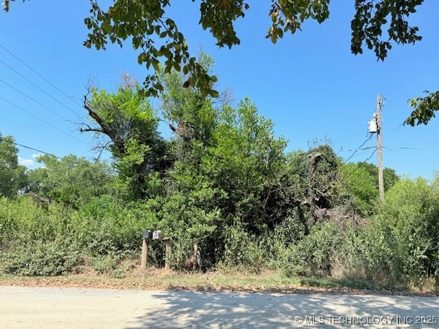 71st Property Photo 1