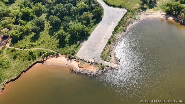 71st Property Photo 3