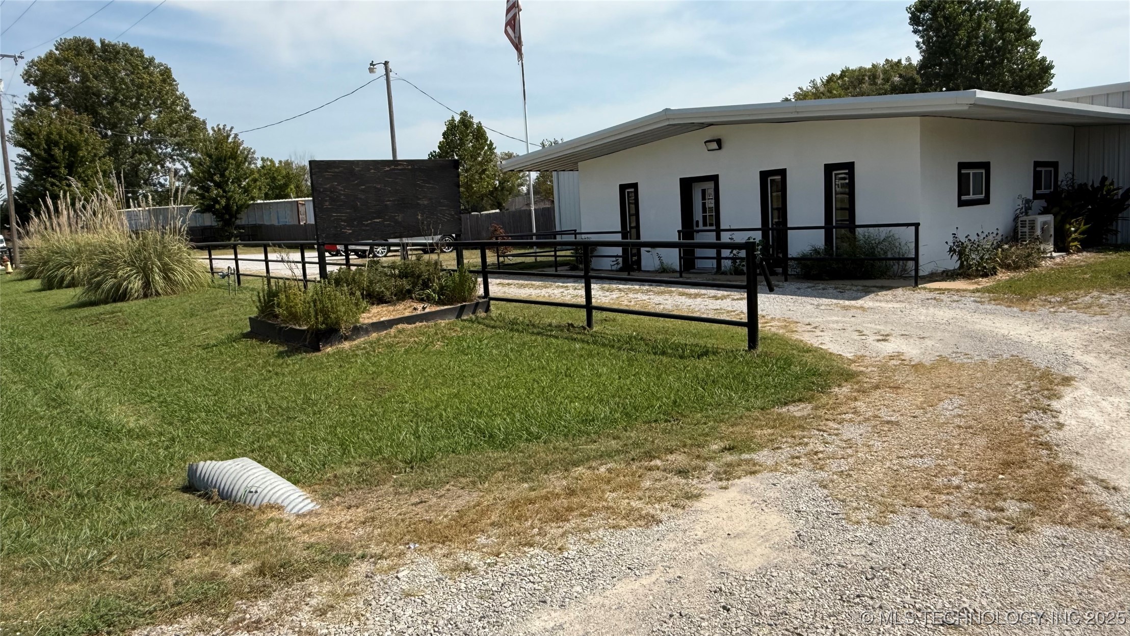 710 Industrial Road Property Photo 1