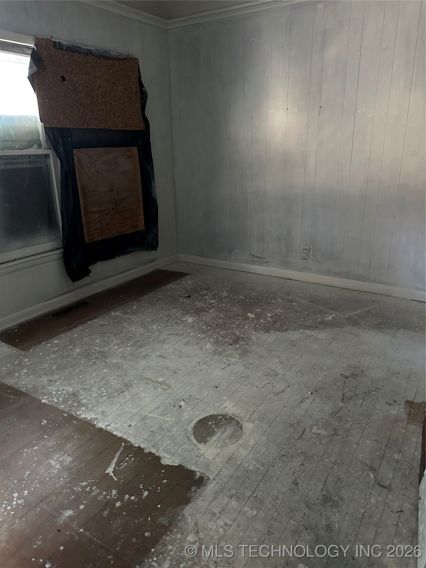 706 S Poplar Street Property Photo 13