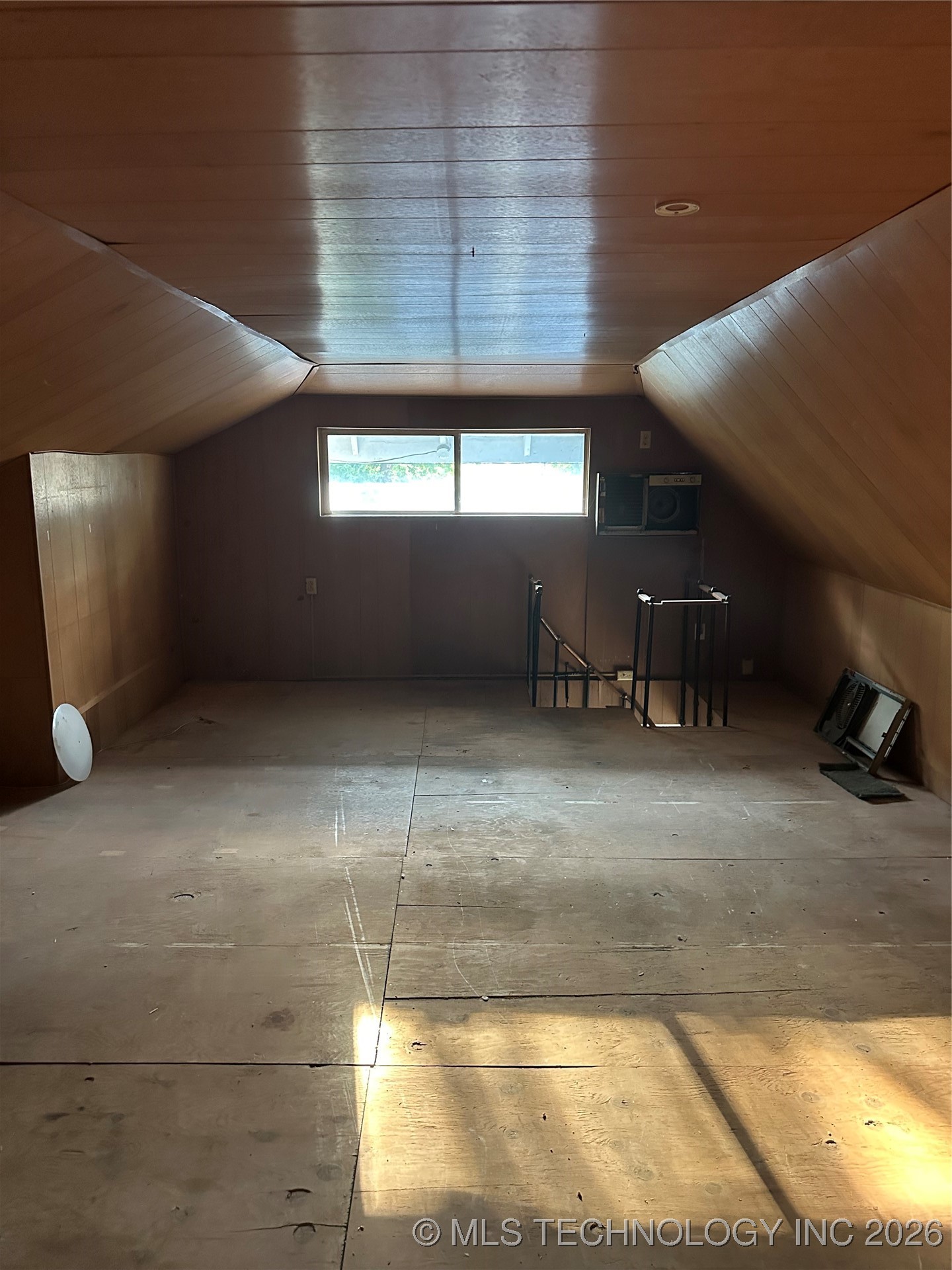 706 S Poplar Street Property Photo 21