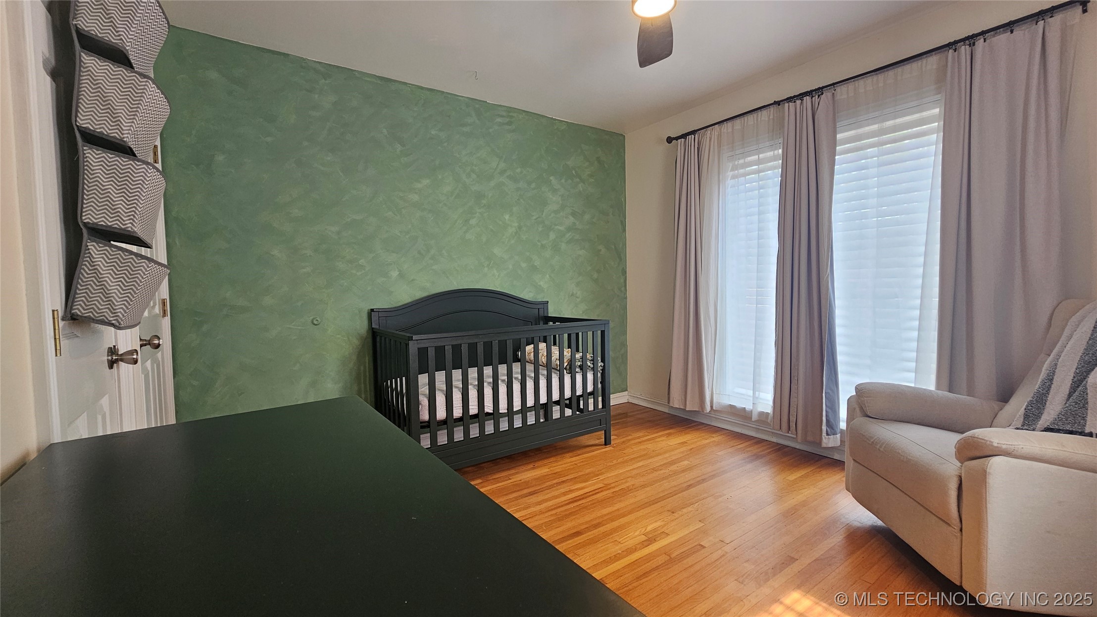 1228 S Erie Avenue Property Photo 11