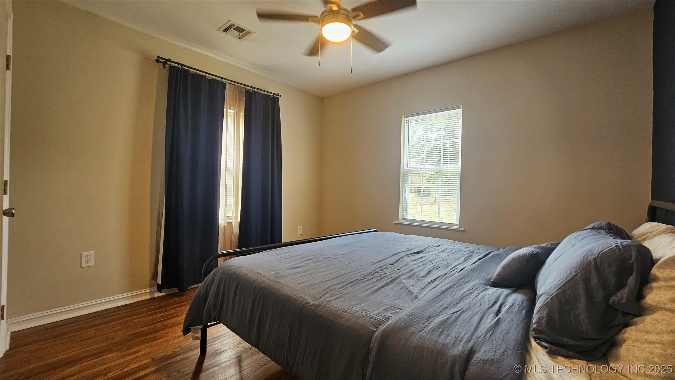 1228 S Erie Avenue Property Photo 15