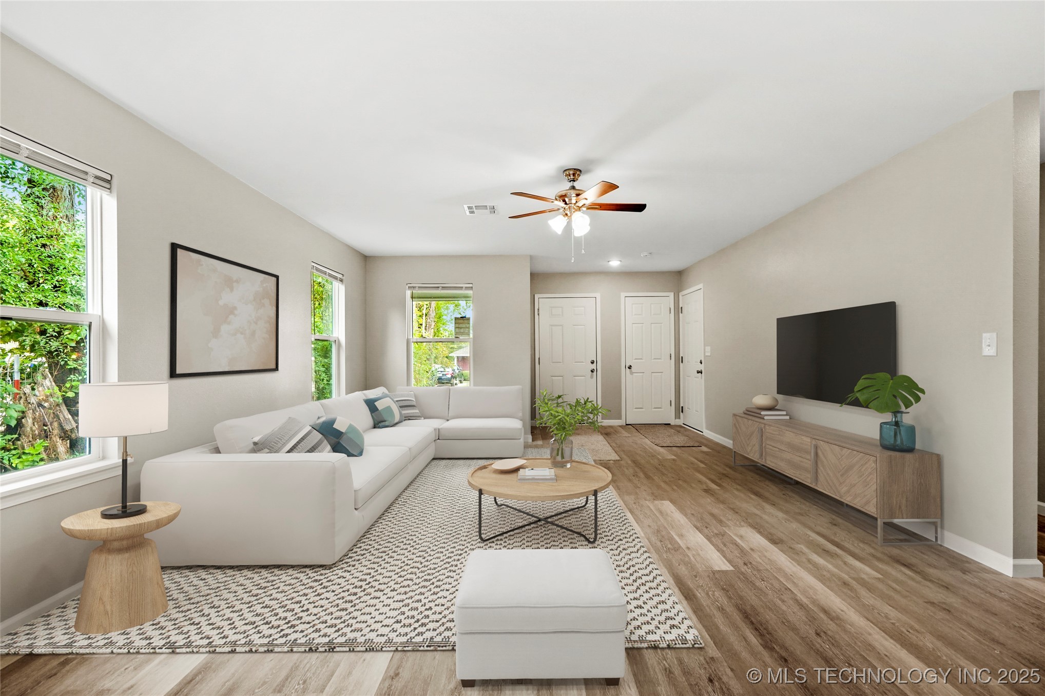 4010 W 54th Street S Property Photo 9