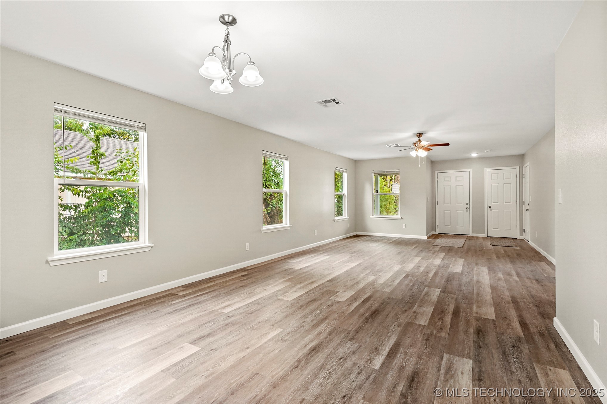 4010 W 54th Street S Property Photo 11