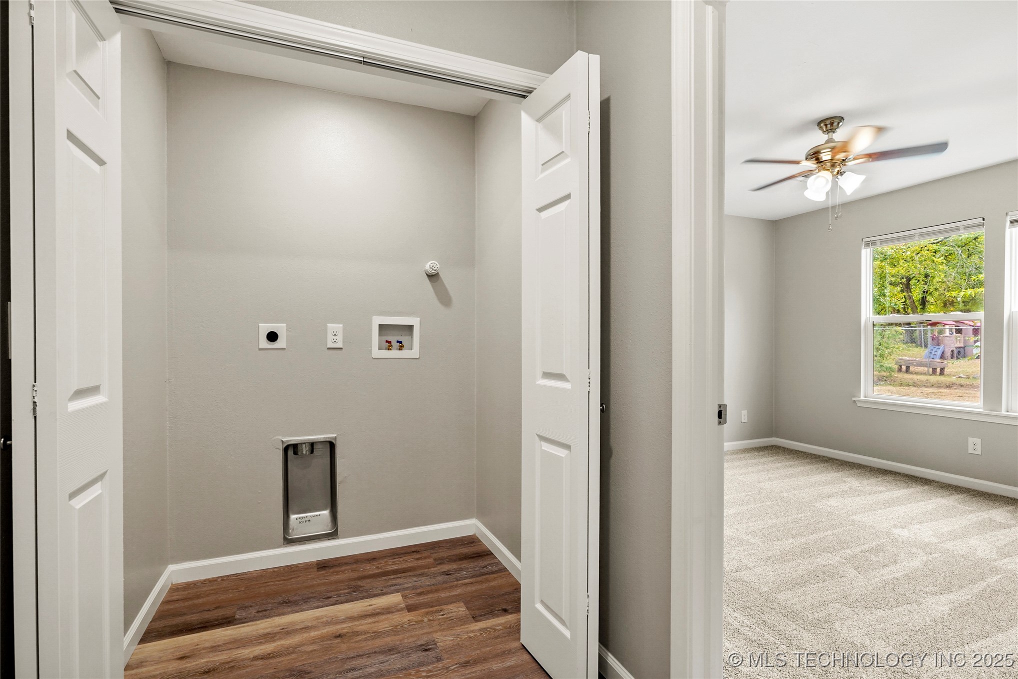 4010 W 54th Street S Property Photo 15